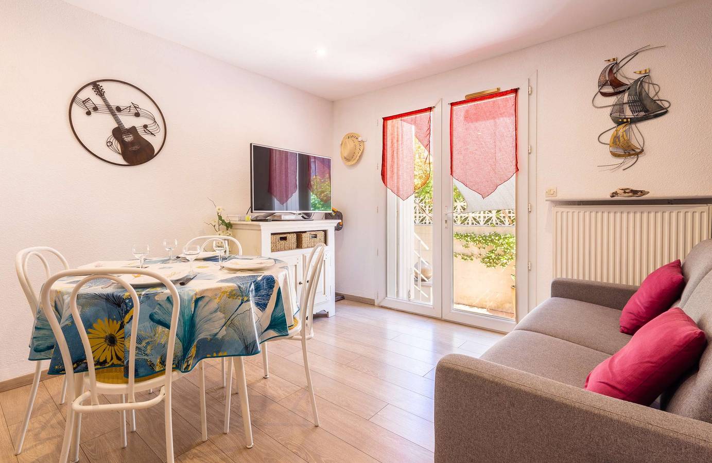 Les Jardins Du Soleil – Comfortable Holiday Home in Valras-Plage, Mittelmeerküste (Frankreich)