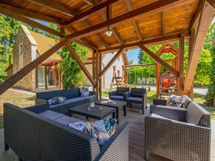 Ferienwohnung für 6 Personen, mit Terrasse in Badacsonytomaj