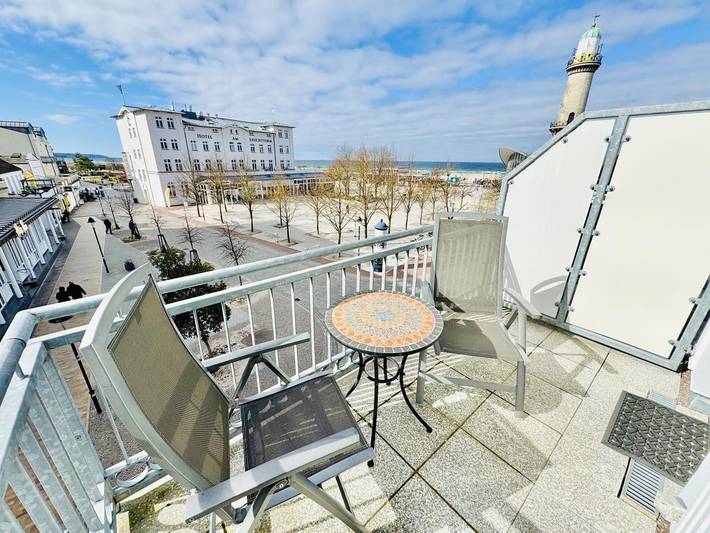 Ferienwohnung für 2 Personen, mit Meerblick und Balkon sowie Balkon/Terrasse in Warnemünde