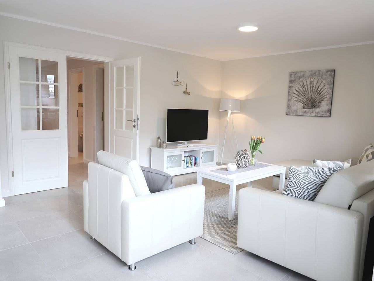 Ganze Wohnung, Exklusive Erdgeschosswohnung in Westerland mit zwei Terrassen und Strandkorb in Westerland, Sylt (Gemeinde)