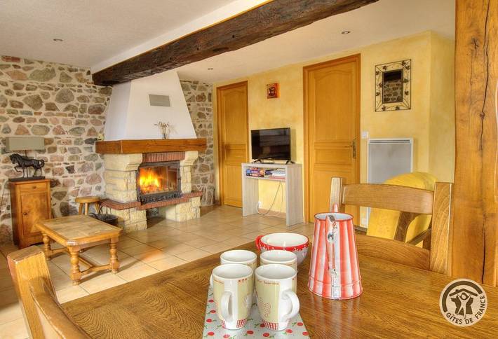 Gîte pour 6 personnes, avec terrasse