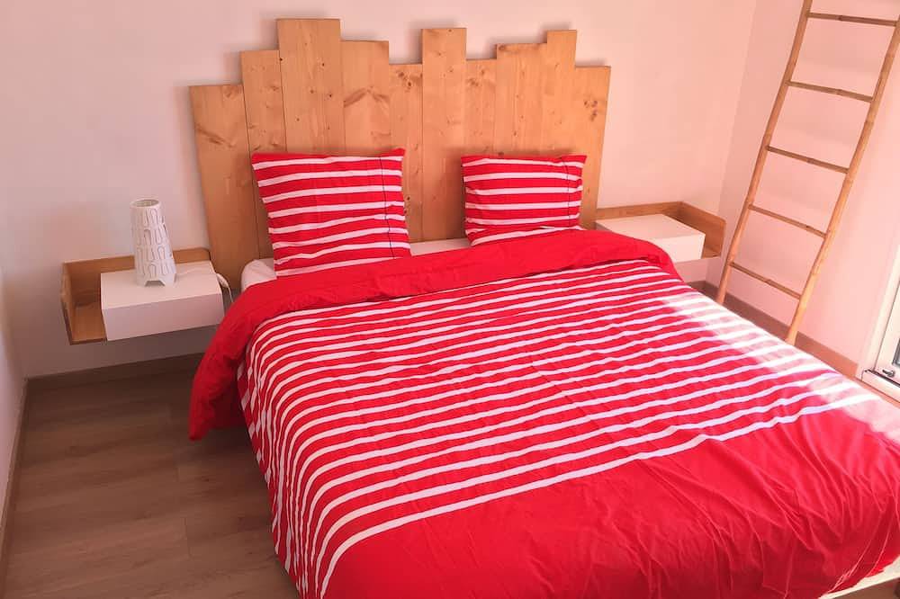 Gîte de Charme rénové à neuf, proche Locronan et Plages à 4km, 3 Étoiles * in Plonévez-Porzay, Iroise