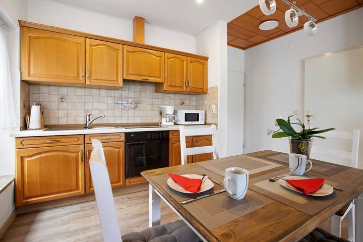 Entire apartment, Apartment 'Ferienwohnung 'Ferien Bei Buske'' with Shared Terrace, Private Garden and Wi-Fi in Tellingstedt, Eider-Treene-Sorge