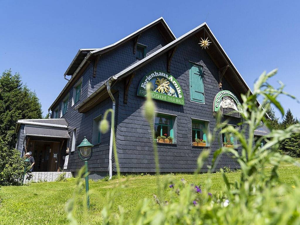 Ferienwohnung mit 1 Schlafzimmer in Sachsenbrunn, Rennsteig