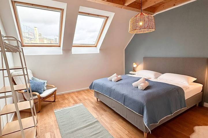Homevibes | Luxus Haus 130 qm | 13 Min nach Köln | 2,5 Bäder & Terrasse in Leverkusen, Bergisches Land