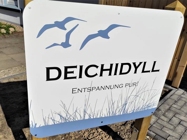 Ganze Wohnung, Exklusive Ferienwohnung in zentrumsnaher Lage, am Alten Deich in Hafen Büsum, Büsum