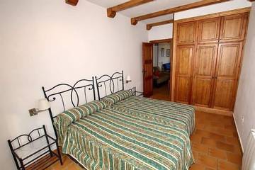Casa Rural para 12 Personas en Cortes de la Frontera, Provincia de Málaga, Foto 1