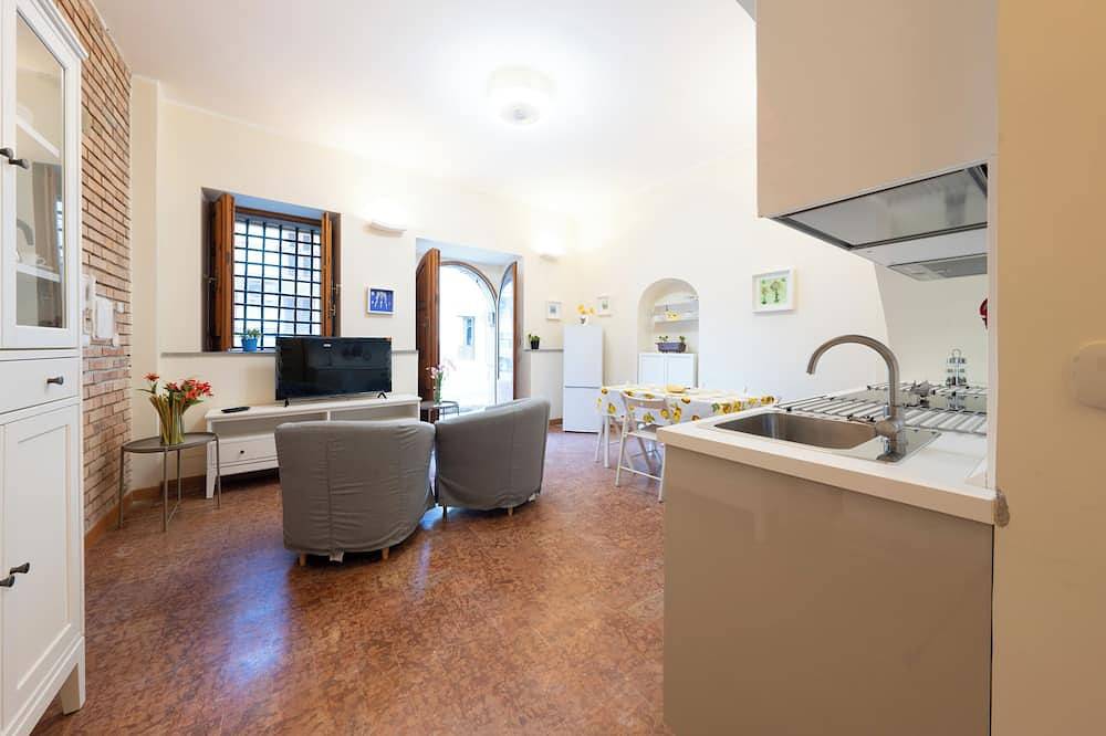 Appartamento intero, Scilla appartamento Marina Grande solo 40 mt dal mare (appartamento Alicudi) in Scilla, Costa Tirrenica Calabria