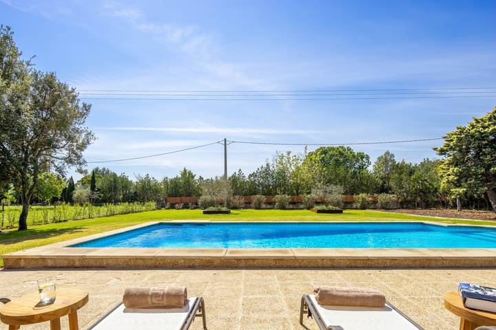 Villa Can Canavaret by Sunvillas Mallorca in Pollença, Mallorcas Küste