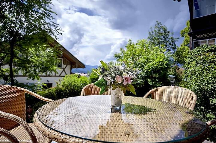 Ferienwohnung für 9 Personen, mit Garten und Terrasse in Garmisch-Partenkirchen
