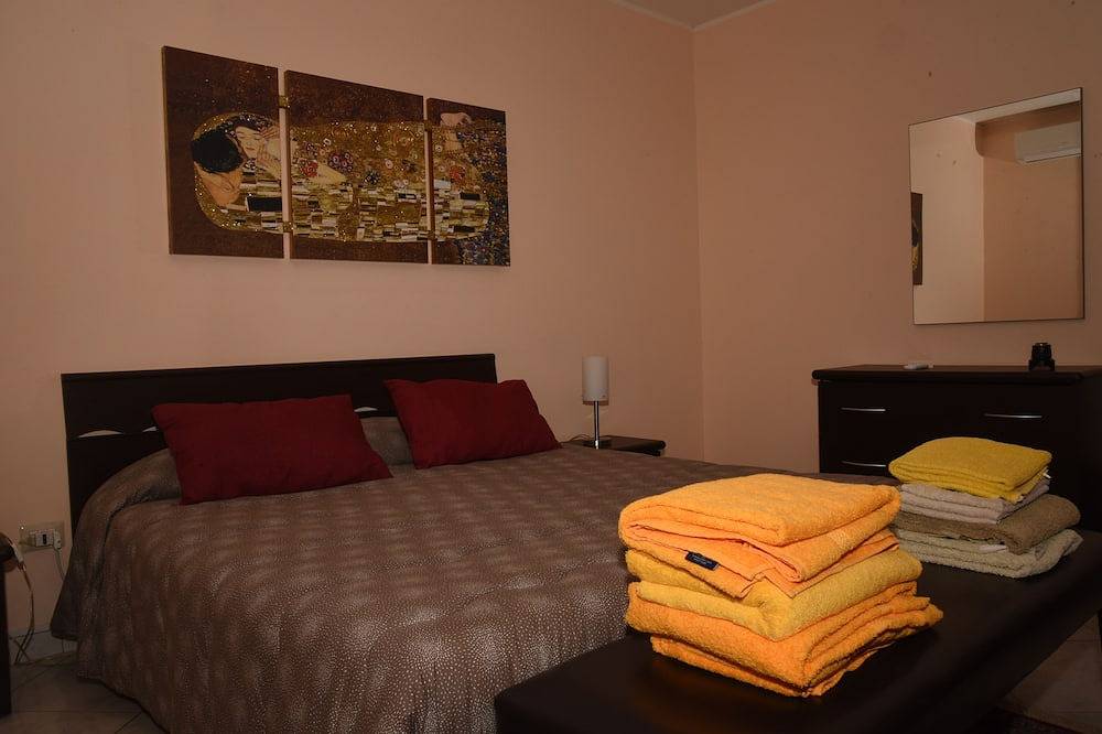 Apartamento Moderno Y Acogedor Cerca Del Mar De Recanati in Giardini-Naxos, Provincia de Messina