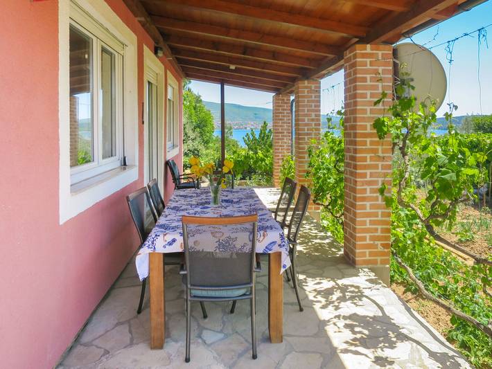 Ferienhaus mit Meerblick für 6 Personen, mit Garten und Terrasse in Kroatien - 2