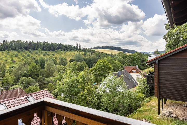 Ferienhaus 'Sommerberg' mit Bergblick, Balkon und WLAN in Unterkirnach, Mittlerer Schwarzwald