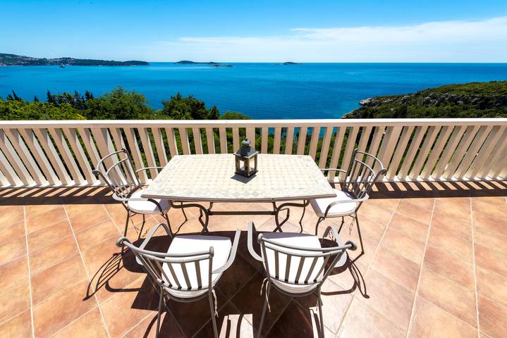 Luxus Villa fuer 10 Gaeste mit beheizten Pool und atemberaubenden Meerblick in Soline Dubrovnik, Općina Župa dubrovačka