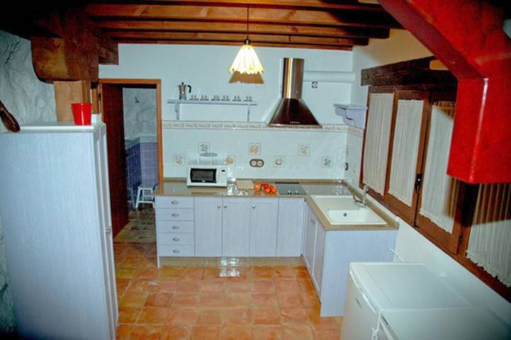 Casa rural para 6 personas, con vistas y balcón, Se admiten mascotas en La Manchuela - 3