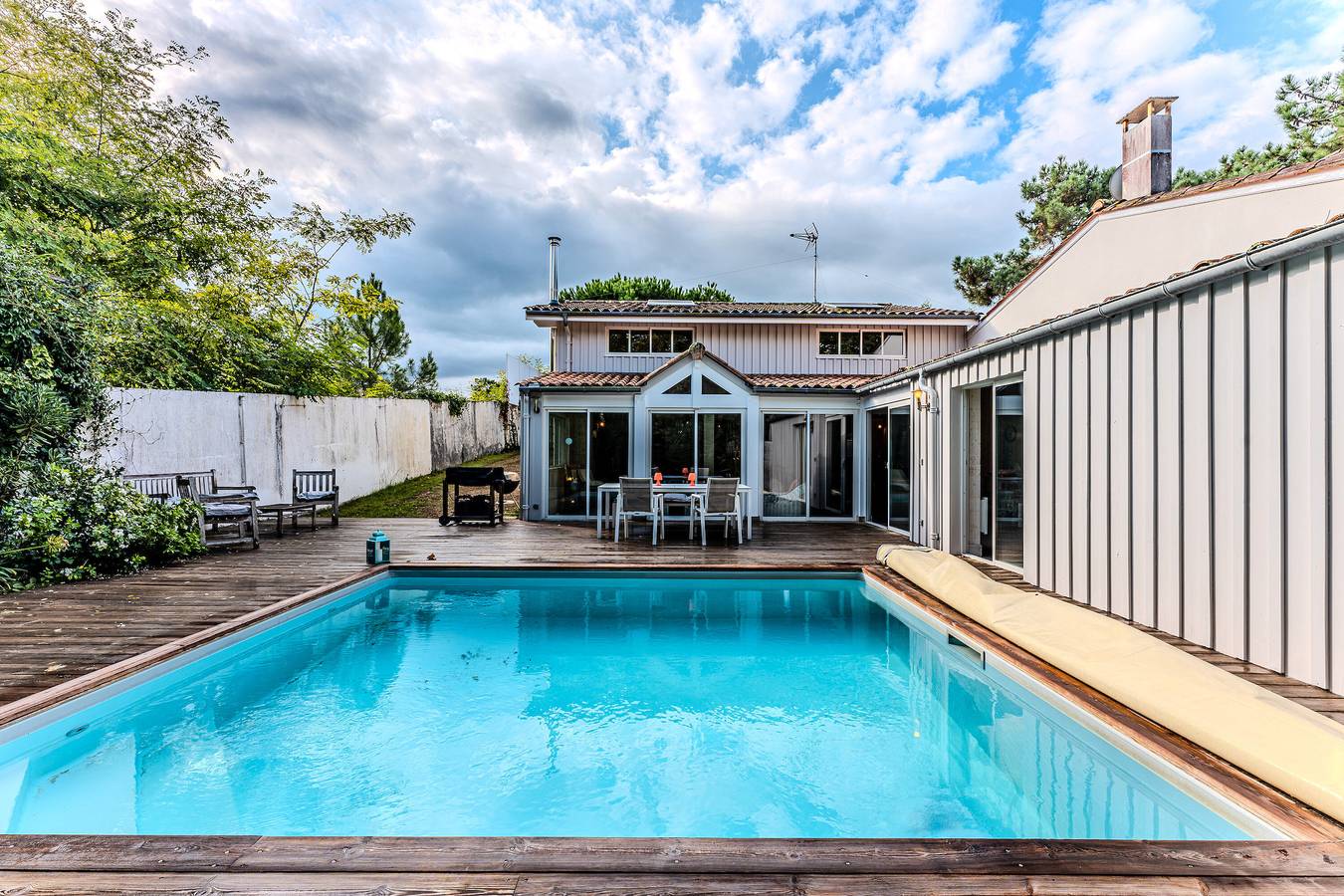 Villa 'Centre Cap Ferret Ref 40' mit privatem Pool, privater Terrasse und Wlan in Lège-Cap-Ferret, Arcachon und Umgebung