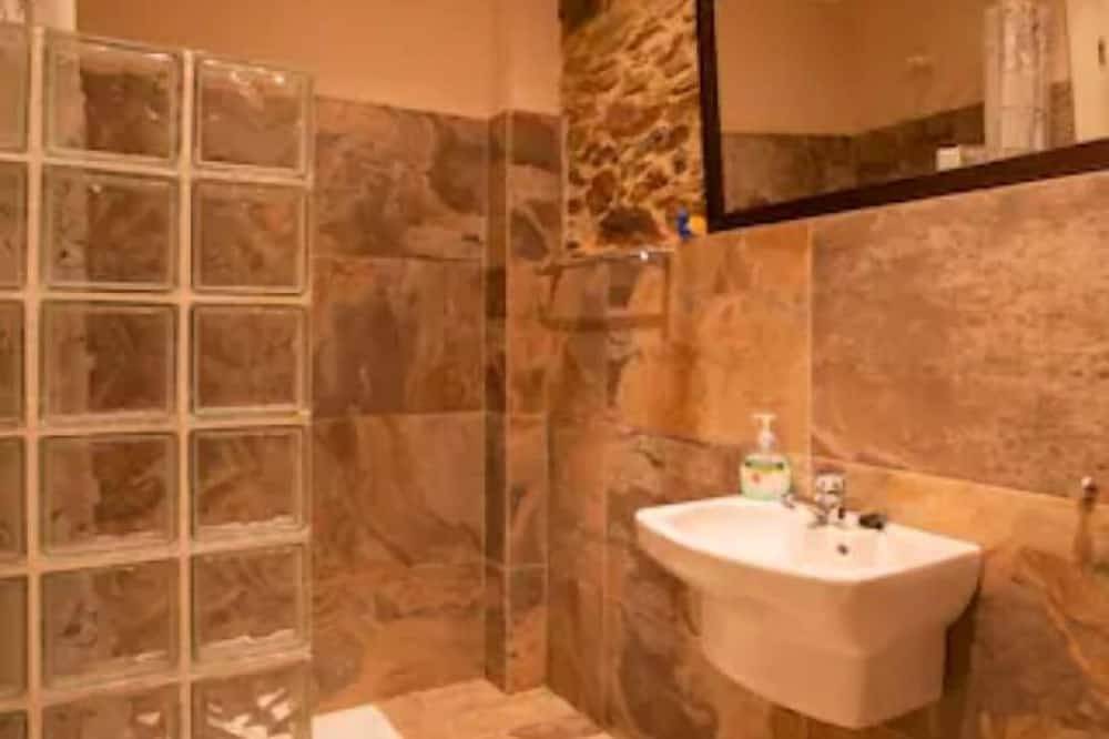Entire apartment, Vieiro Verde 1 Lux in Viveiro, Galician Coast