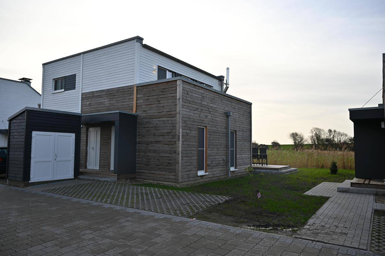 Ferienhaus, Dusche und Bad, Wc, 2 Schlafräume in Tossens, Butjadingen