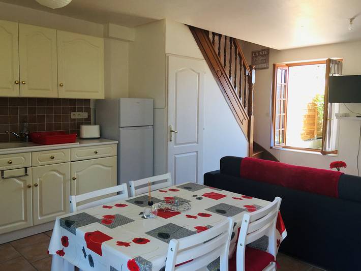 Gîte pour 4 personnes, avec terrasse et jardin à Chémery - 4