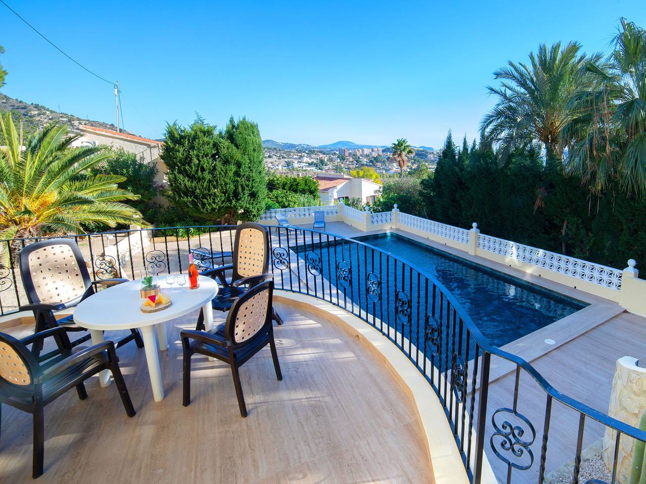 La Paz in Maryvilla, Costa Blanca