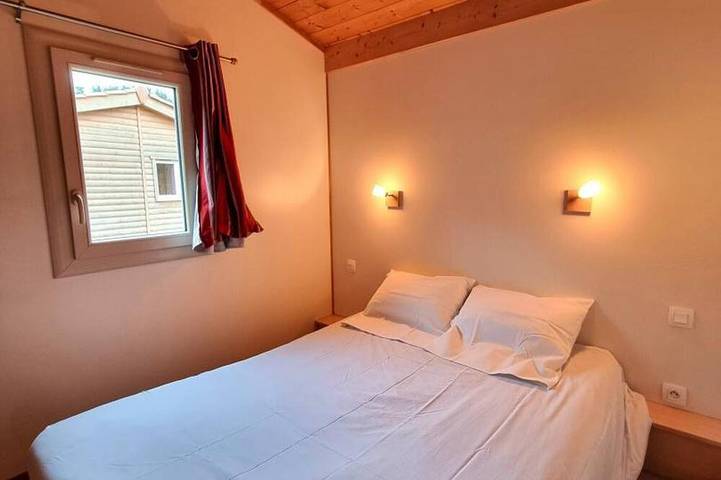 Gîte pour 4 personnes, avec jardin à Usson-en-Forez - 3