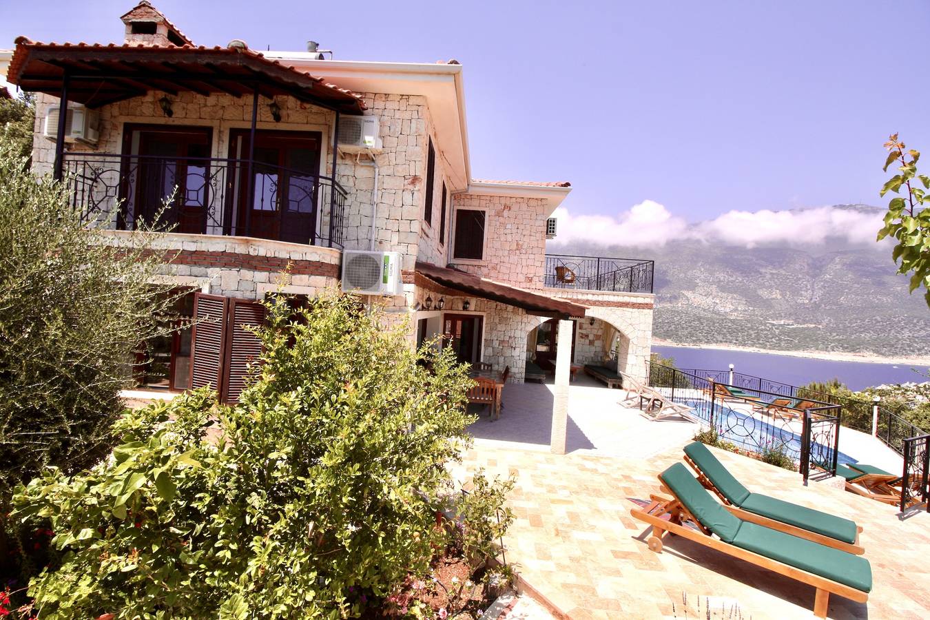 Villa mit fantastischer Aussicht in bester Lage auf der Halbinsel Kas in Kaş, Provinz Antalya