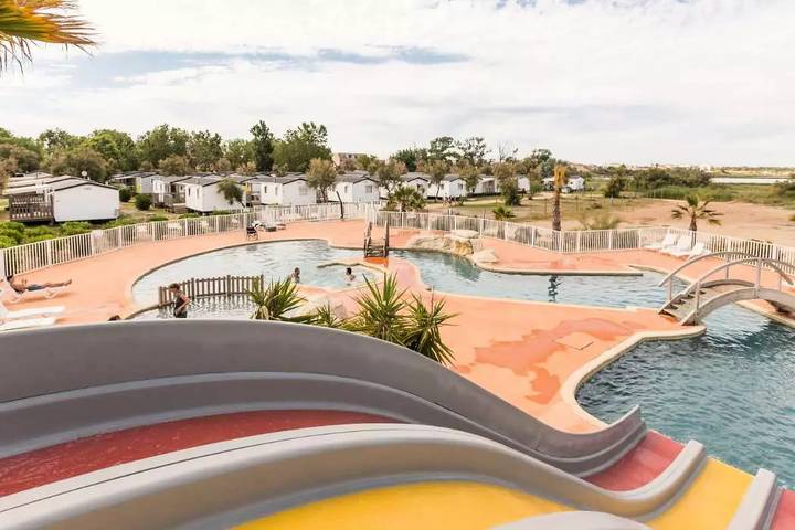 Camping für 6 Personen, mit Terrasse in Languedoc-Roussillon - 3