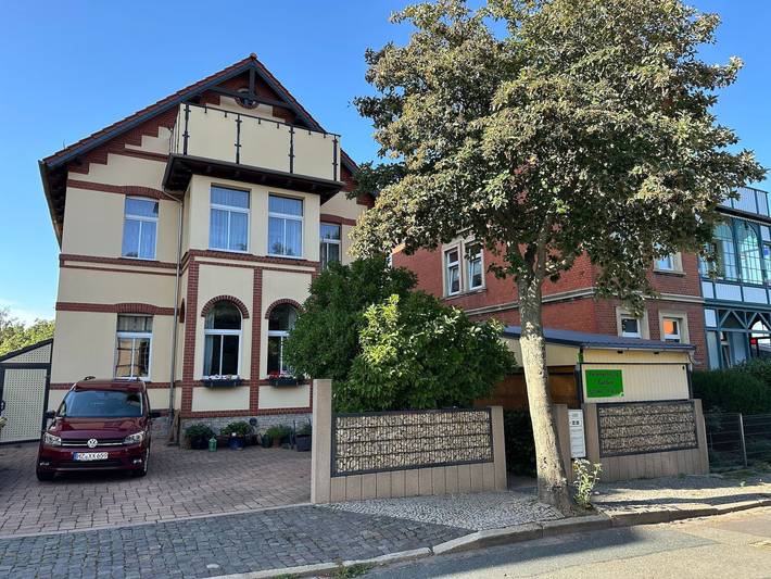 Ferienwohnung für 2 Personen, mit Garten und Terrasse in Blankenburg