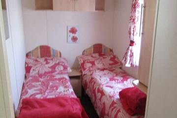 Static Caravan for 8 People in Ingoldmells, Lincolnshire, Photo 2