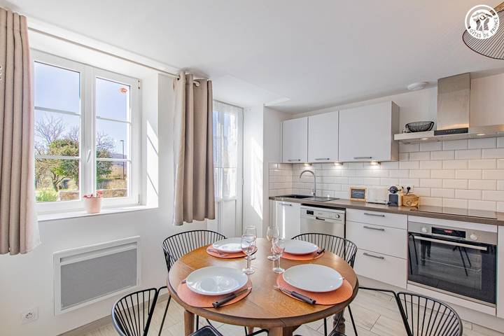 Gîte pour 2 personnes, avec jardin à Mesvres - 3