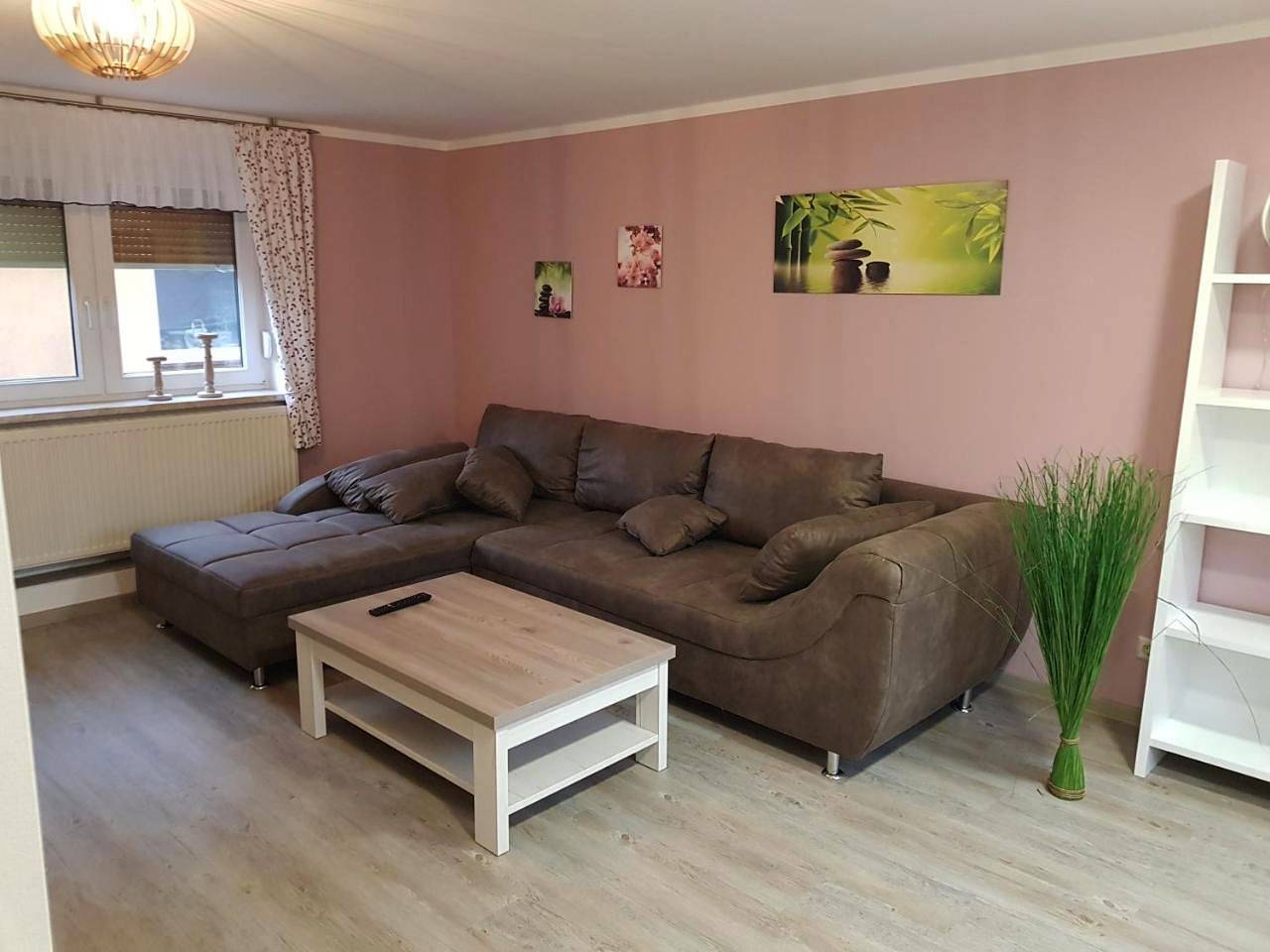 Ganze Wohnung, Störmthal Ferienwohnung 1 Sonnenweg in Großpösna, Leipziger Neuseenland