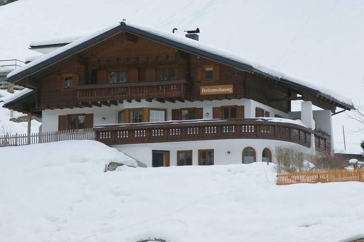 Ganze Wohnung, Komfortable Ferienwohnung mit herrlicher Aussicht, einfach zum Wohlfühlen in Silbertal, Schruns-Tschagguns
