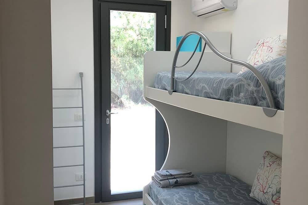 New Panoramic Villino in Porto Palo di Menfi Blue Flag ideal for families in Porto Palo, Agrigento Provinz