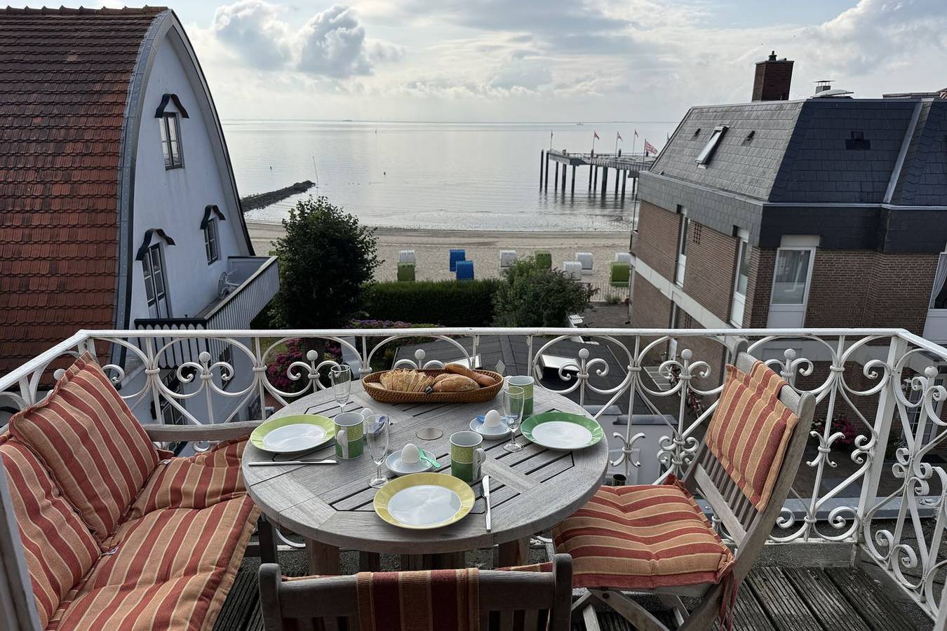 Ganze Wohnung, Ferienwohnung am Sandwall mit 3- Zimmern auf ca. 55m² mit Meerblick in Wyk auf Föhr (Stadt), Wyk auf Föhr
