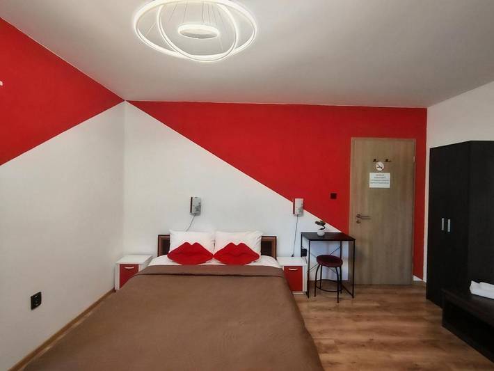 Maison d’hôte pour 2 personnes, avec jardin ainsi que piscine et vue, animaux acceptés à Sofia