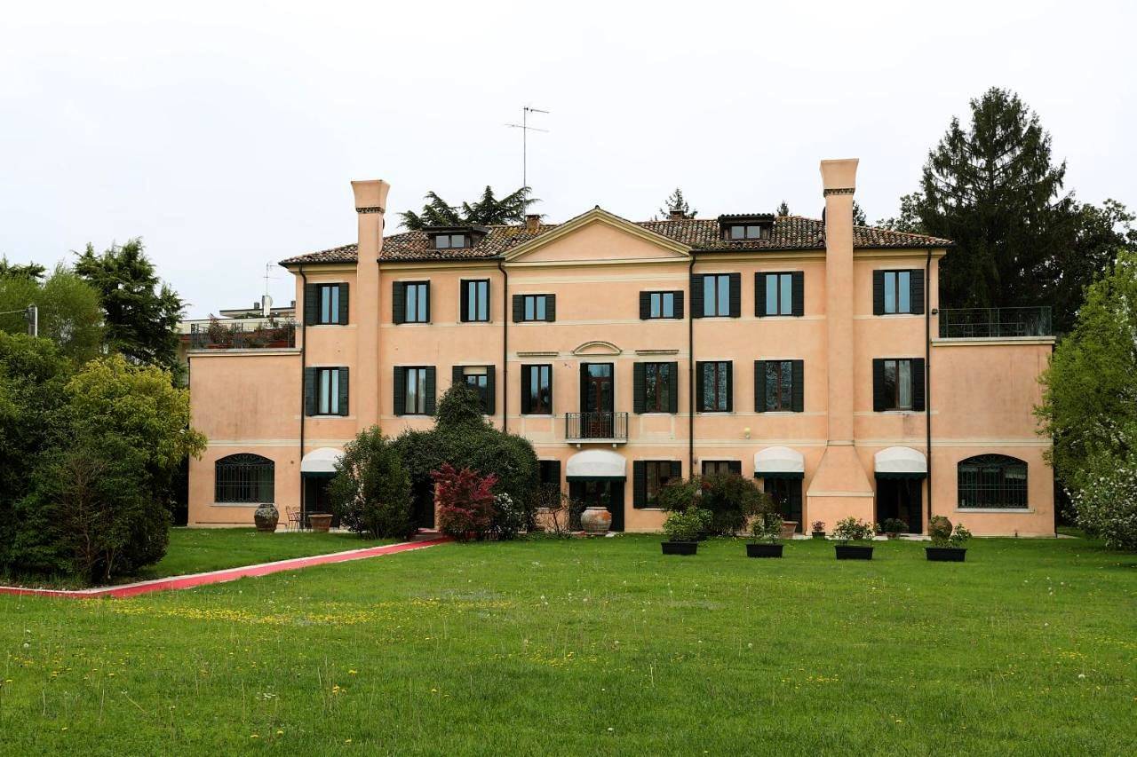 Double Room with Private Bathroom in Treviso, Treviso Provinz