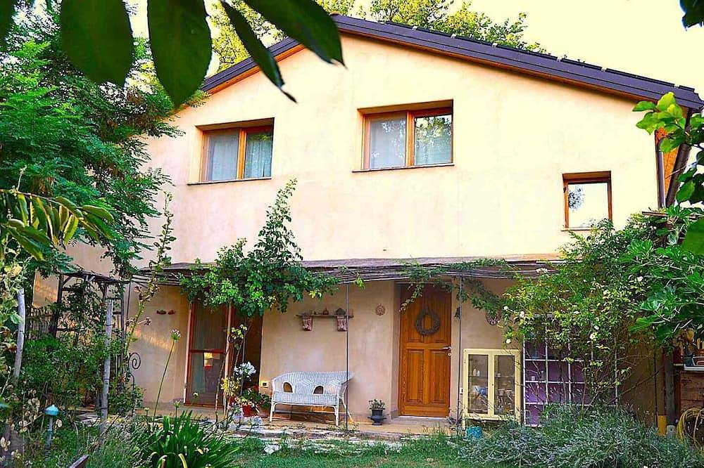 Appartamento vacanze a Pesaro-Urbino a partire da 111€ a notte