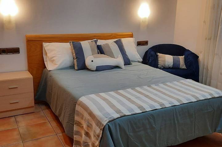 House in a quiet area with views of the old town of Pals in Pals, Costa Brava
