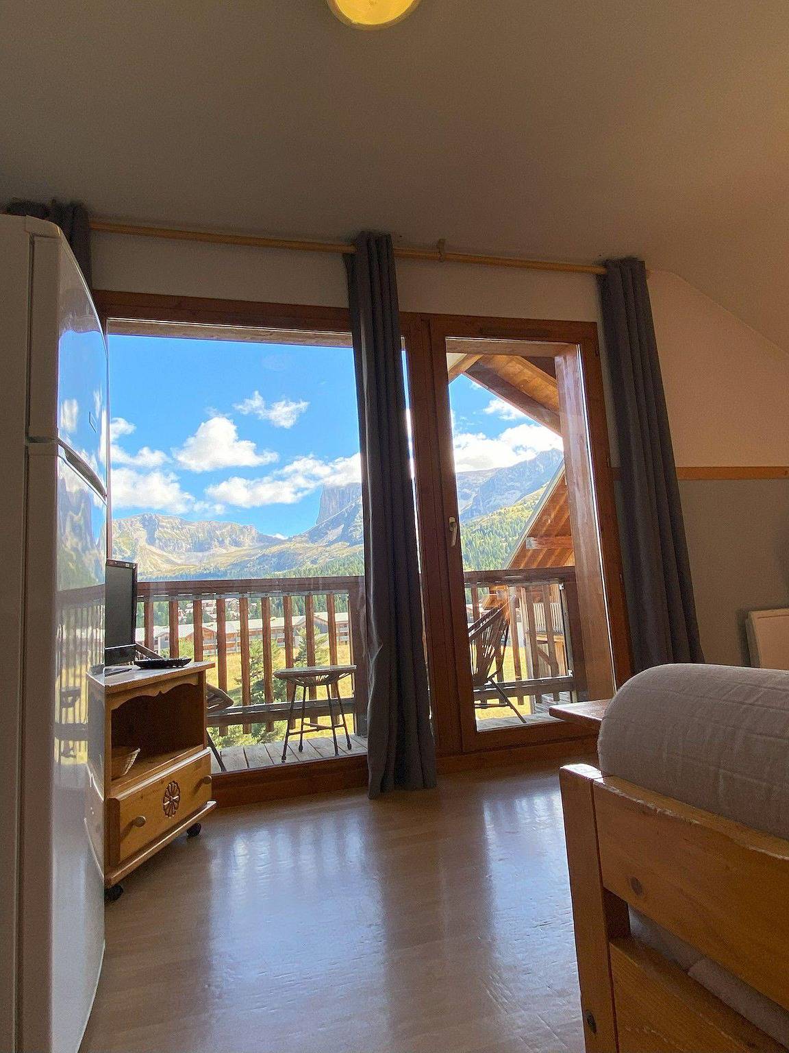 Entire apartment, Les Chalets de Superd Bleuet - 4 room apartment 8 people (Bl51) in Saint-Étienne-en-Dévoluy, Le Dévoluy
