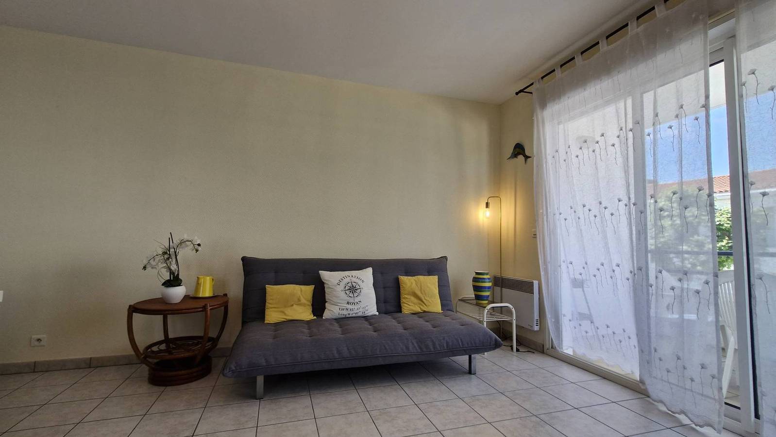 Ganze Wohnung, Royan - Wohnung mit Idealer Lage - Terrasse - Privatgarage in Royan, Côte de Beauté
