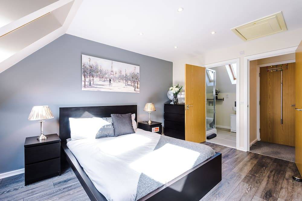 Bright & Modern Town House 5 Beds, Close To City & Universities in Greater Manchester