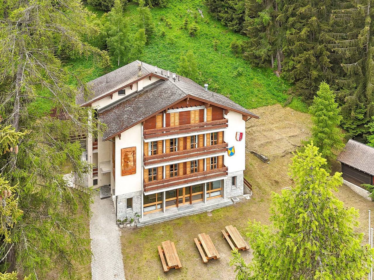 Chalet in Les Agettes mit Balkon in Les Agettes, Walliser Alpen