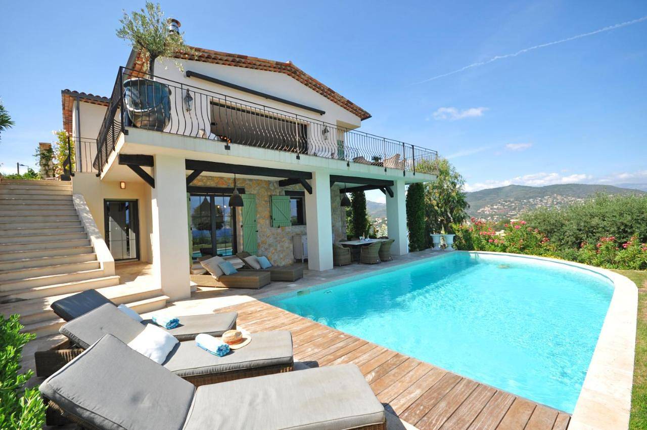 Riviera Living in Mandelieu-la-Napoule, Massif de l'Esterel