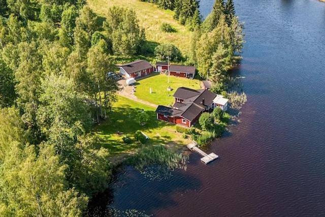 Ferienhaus für 7 Personen, mit Seeblick und Ausblick sowie Garten - 1