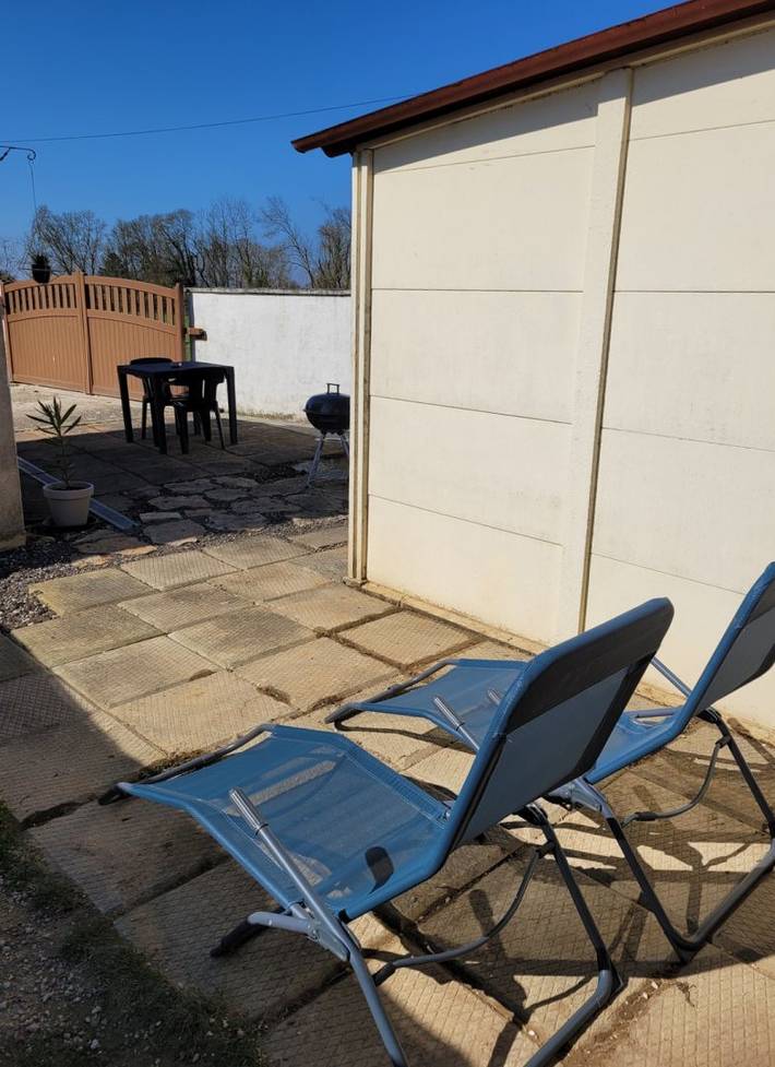 Studio pour 2 personnes, avec terrasse et jardin, animaux acceptés dans Côte-d'Or - 3