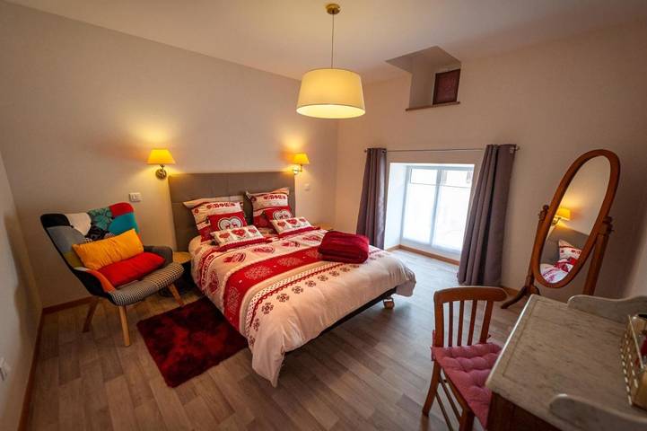 Chambre d’hôte pour 10 personnes, avec Vue à Bayon (Angkor)