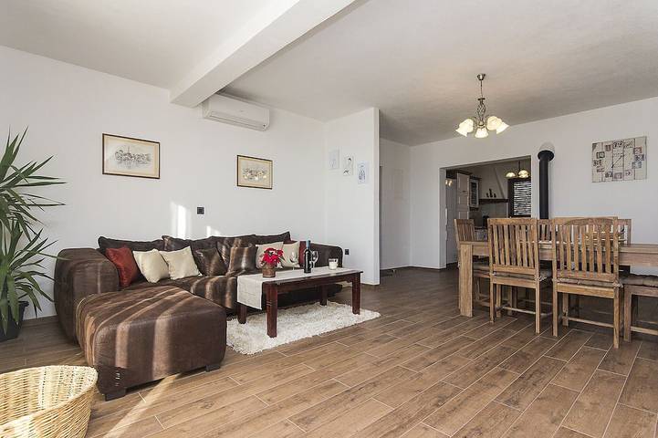 Ferienhaus für 4 Personen, mit Garten und Balkon in Split-Dalmatien - 4