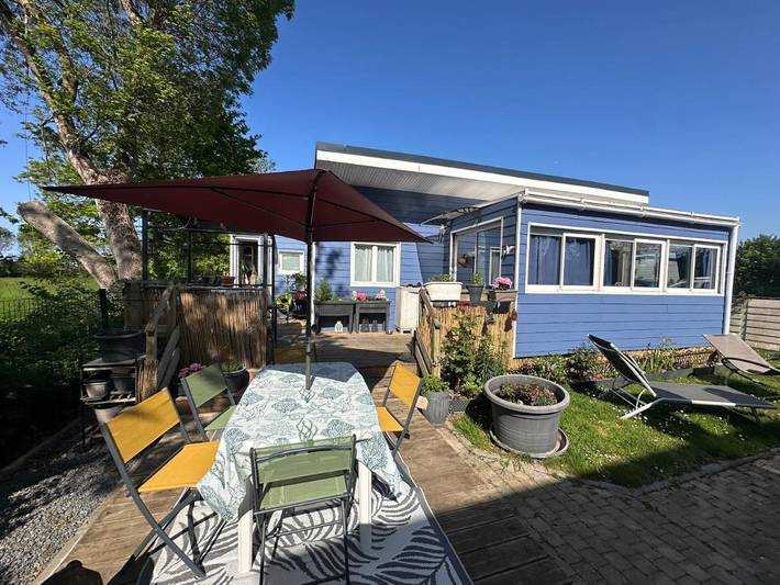 Location de vacances pour 5 personnes, avec piscine ainsi que vue et terrasse, animaux acceptés à Hermanville-sur-Mer