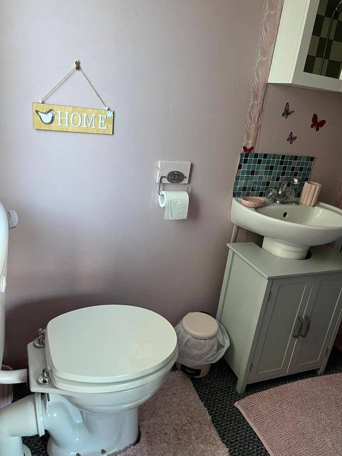 Lower Hyde Caravan in Shanklin, Isle of Wight