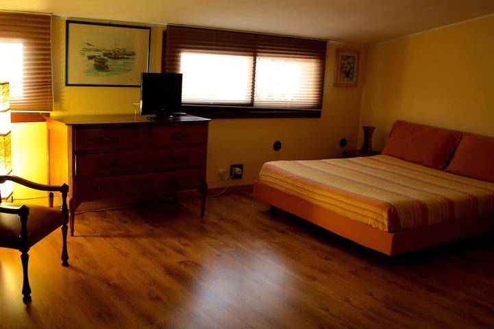 Location de vacances pour 6 personnes, avec jacuzzi et piscine ainsi que sauna et jardin, animaux acceptés à Castiadas - 3